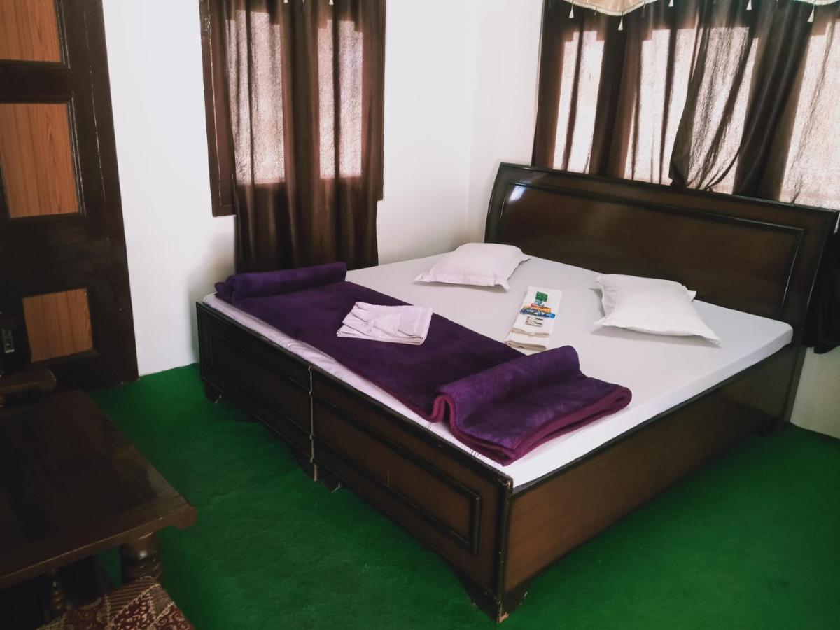 Debbhumi Regency Hotel Sangla Bagian luar foto
