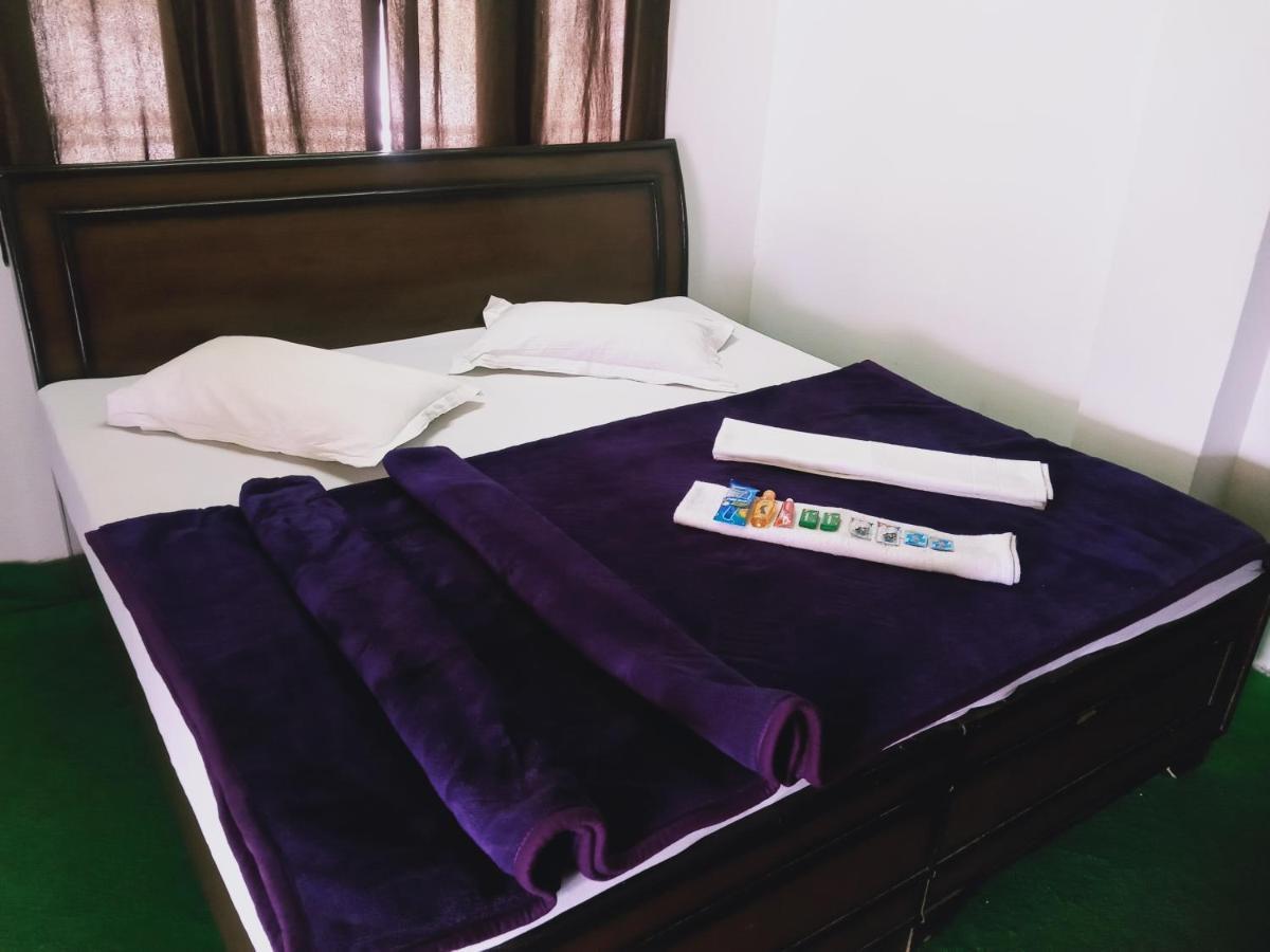 Debbhumi Regency Hotel Sangla Bagian luar foto