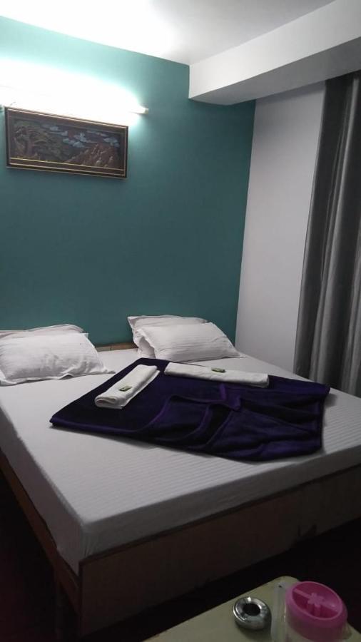 Debbhumi Regency Hotel Sangla Bagian luar foto