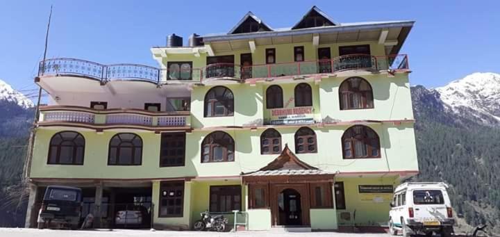 Debbhumi Regency Hotel Sangla Bagian luar foto
